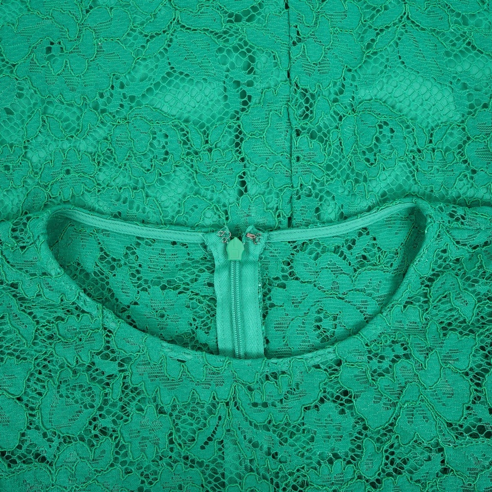 NWT $155 Lauren Ralph Lauren Green Flutter Sleeve Lace Dress Size 4 - Picture 3 of 5